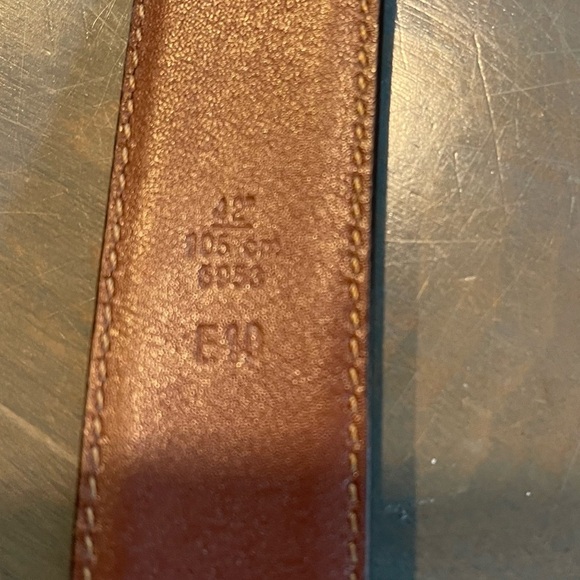 Coach Chocolate Brown Men’s Belt with Gold Buckle. Size 42 - Picture 4 of 6